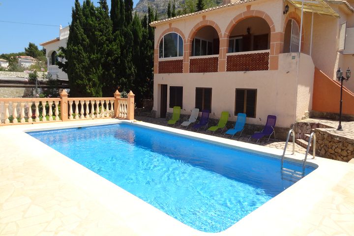 Villa Jenni – casa de vacaciones con piscina en Denia, Costa Blanca